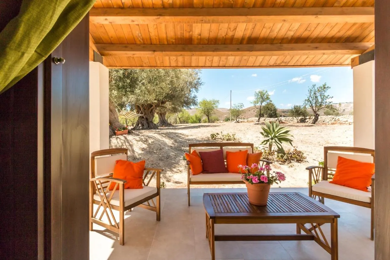 Trappeto Dellago With Sea View, Pool, Parking & Wi-Fi Avola Villa