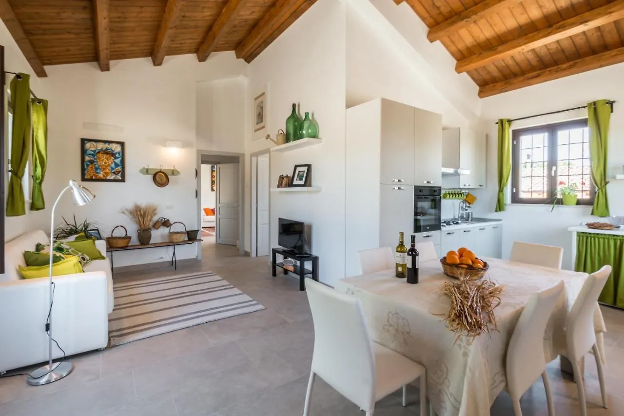 Trappeto Dellago With Sea View, Pool, Parking & Wi-Fi Avola Villa