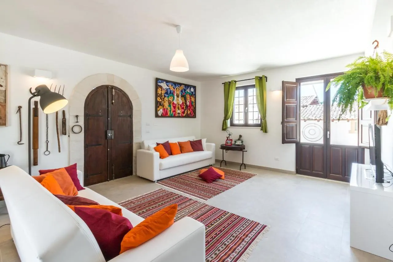 Trappeto Dellago With Sea View, Pool, Parking & Wi-Fi Avola 0*,  Italy