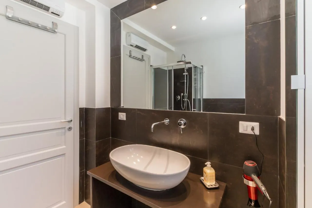 Trappeto Dellago With Sea View, Pool, Parking & Wi-Fi Avola