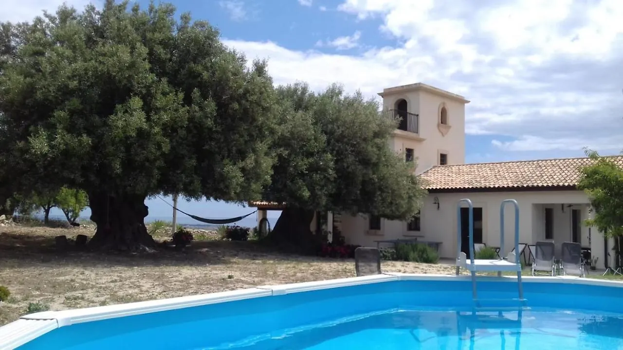 Trappeto Dellago With Sea View, Pool, Parking & Wi-Fi Avola Italy